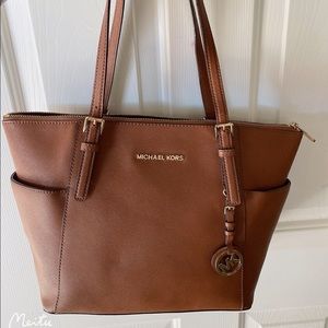 Michael Kors Jet Set Brown Saffiano Top Zip Tote